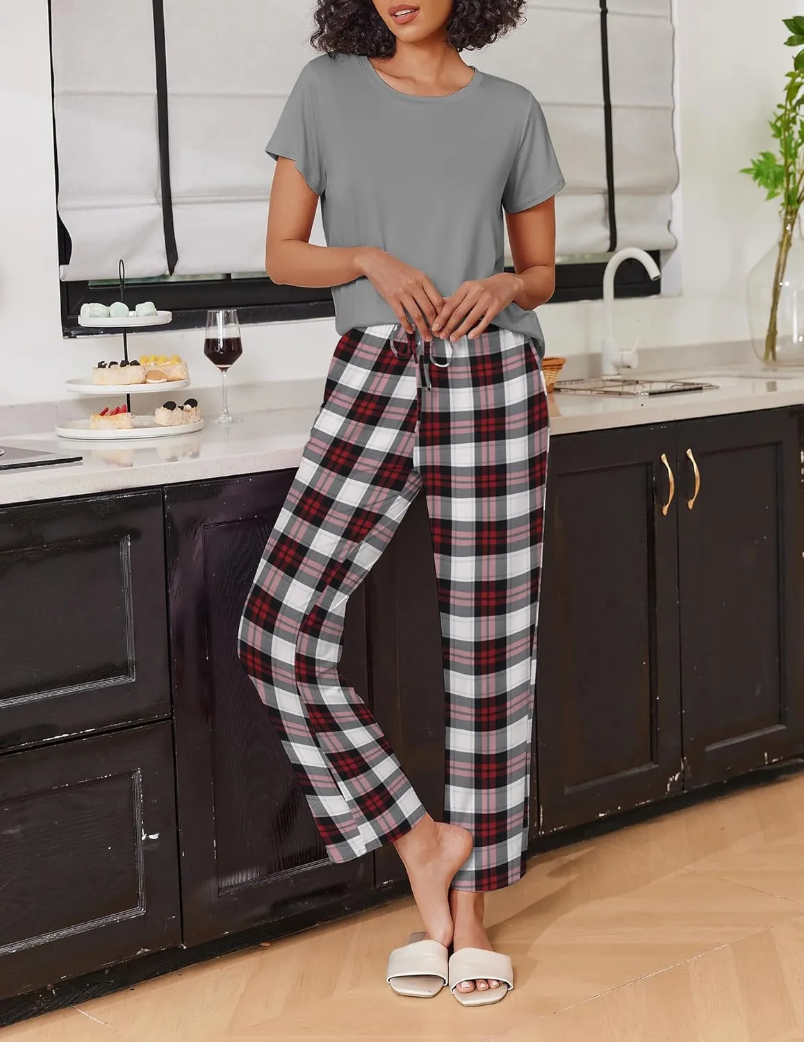 Ekouaer 2 Packs Women's Pajama Sets Short Sleeve Sleepwear Top and Pants Pjs Plaid Lounge Sets with Pockets