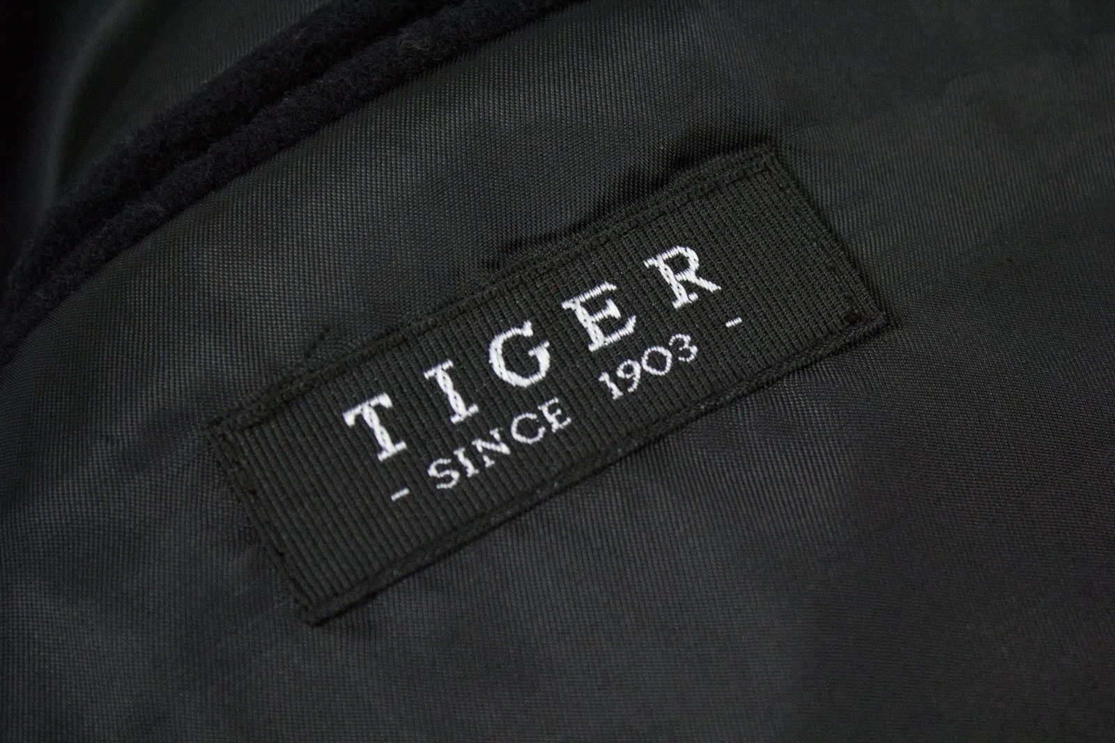 TIGER OF SWEDEN Cashmere-Wool Double Breasted Navy Coat, US 42